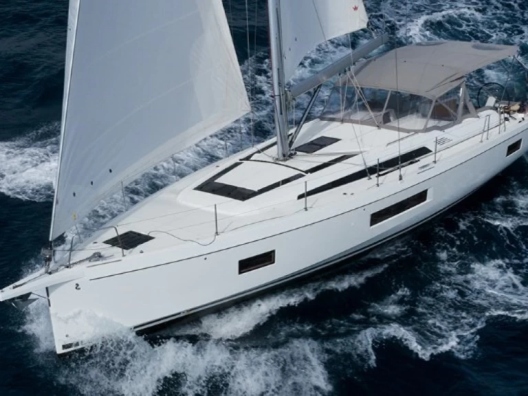 Huur Zeilboot met of zonder schipper Bénéteau in Lefkáda