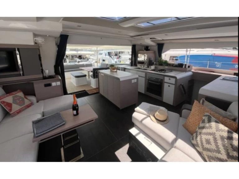 Jachthuur in Álimos - Fountaine Pajot Aura 51 via SamBoat