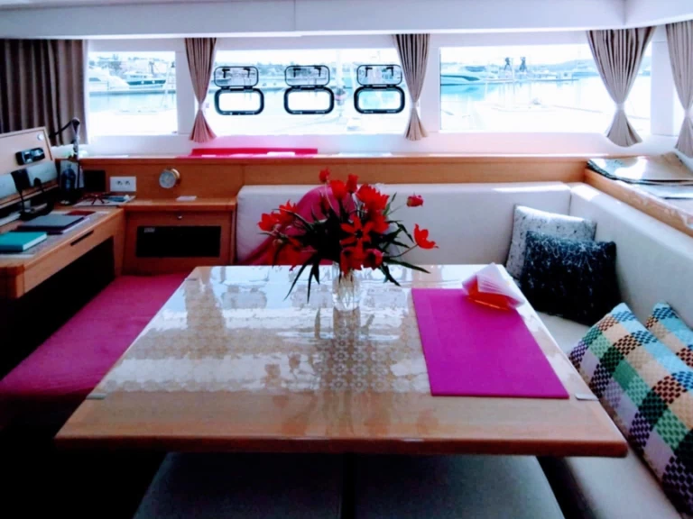 Huur een Lagoon Lagoon 39 in Pórto Chéli