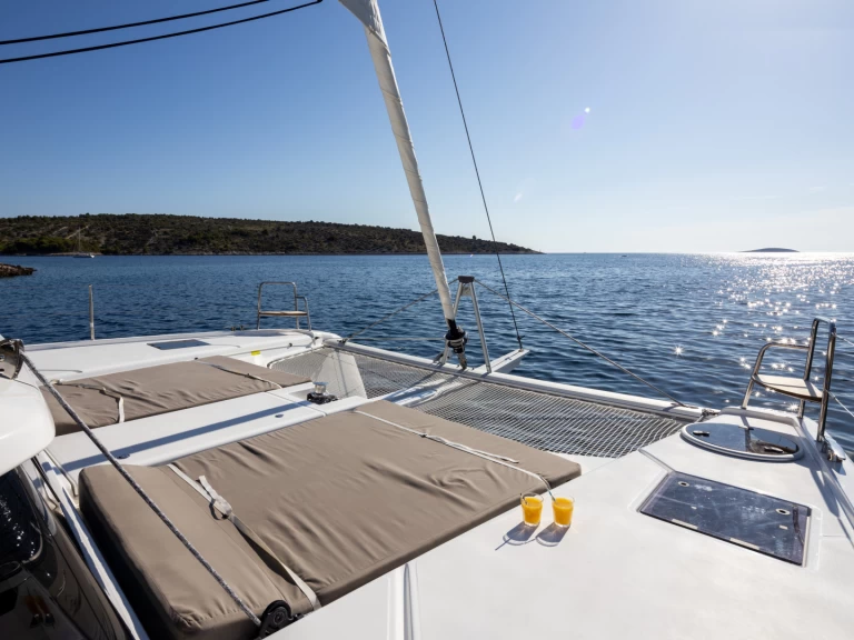 Dufour Dufour Catamarans 48 Sail te huur van particulier of professional in Split