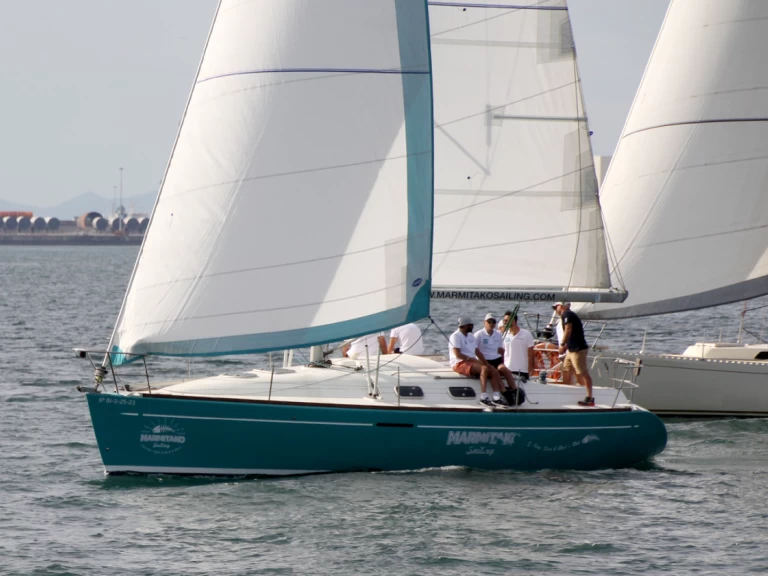 Verhuur Zeilboot in Getxo - Bénéteau First 36 S7