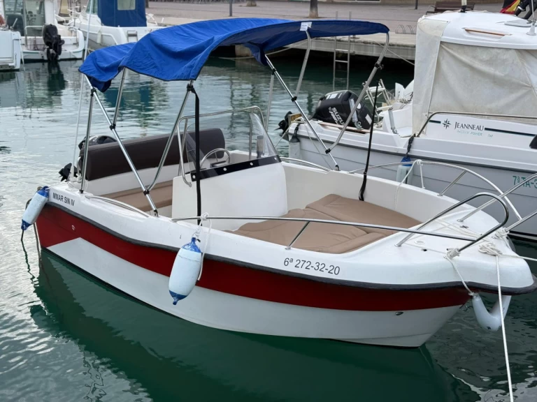 Huur Motorboot met of zonder schipper Mareti in Roda de Barà