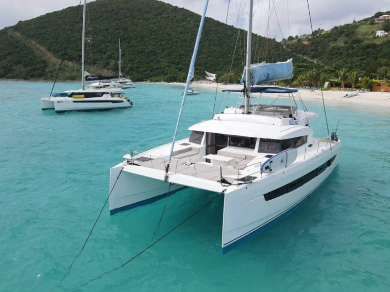 Bootverhuur 15 BALI 5.4 AJ in Ajaccio via SamBoat