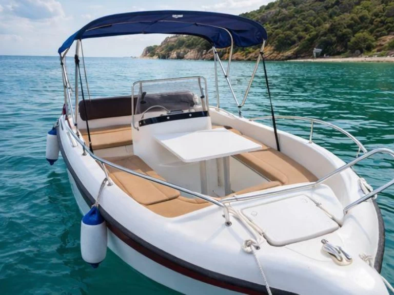 Verhuur Motorboot Mareti met vaarbewijs