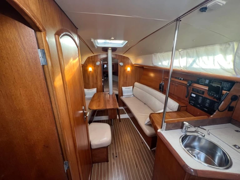 Huur Zeilboot met of zonder schipper Jeanneau in Santa-Maria-Poggio