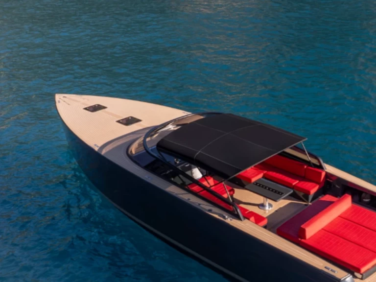 Verhuur Motorboot VanDutch met vaarbewijs