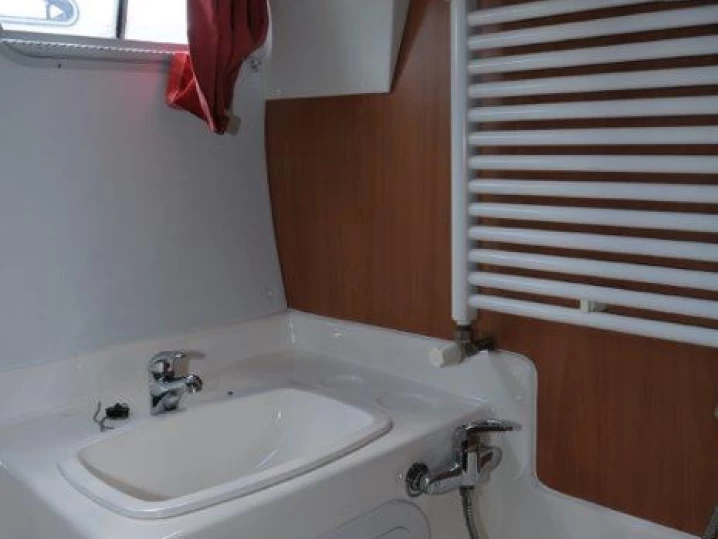 Verhuur Motorboot in Lübz -  Tarpon 42 N