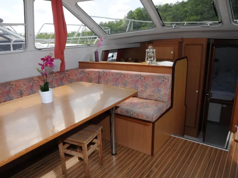 Huur een  Tarpon 42 TP in Lübz