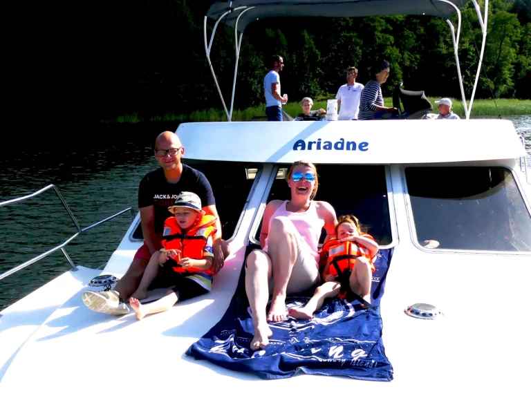 Verhuur Motorboot in Lübz -  Tarpon 42 TP