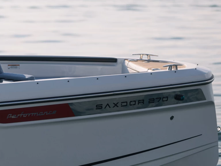 Motorboot te huur in Anávyssos voor de beste prijs