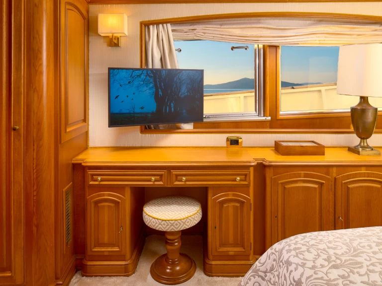 Huur een Benetti Benetti Classic 115 in Trogir