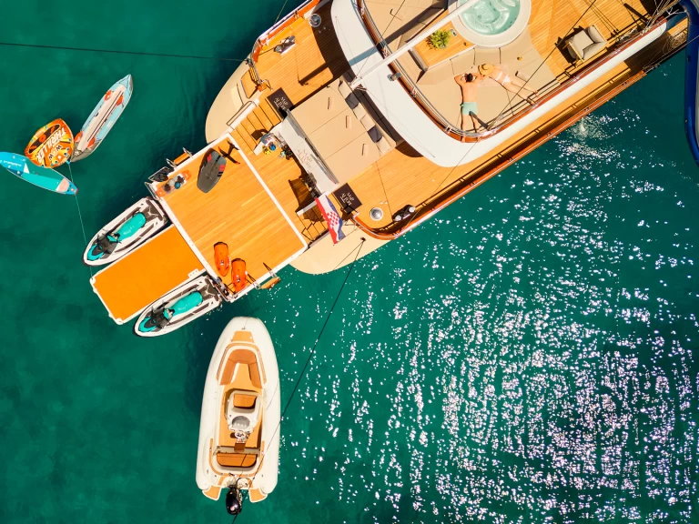 Zeilboot te huur in Split voor de beste prijs