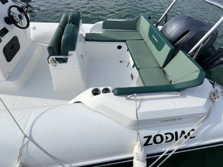 Huur RIB met of zonder schipper Zodiac in La Trinité-sur-Mer