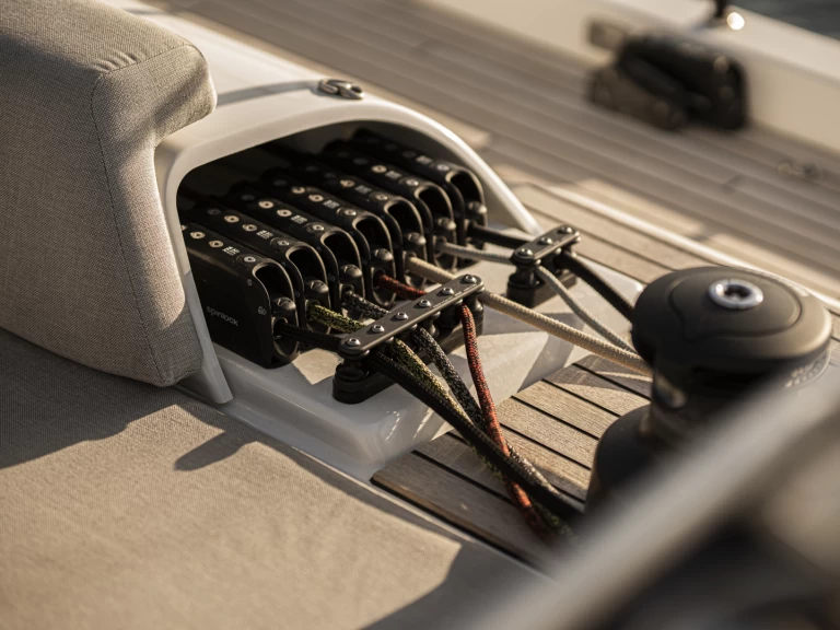 Zeilboot te huur in Lávrio voor de beste prijs