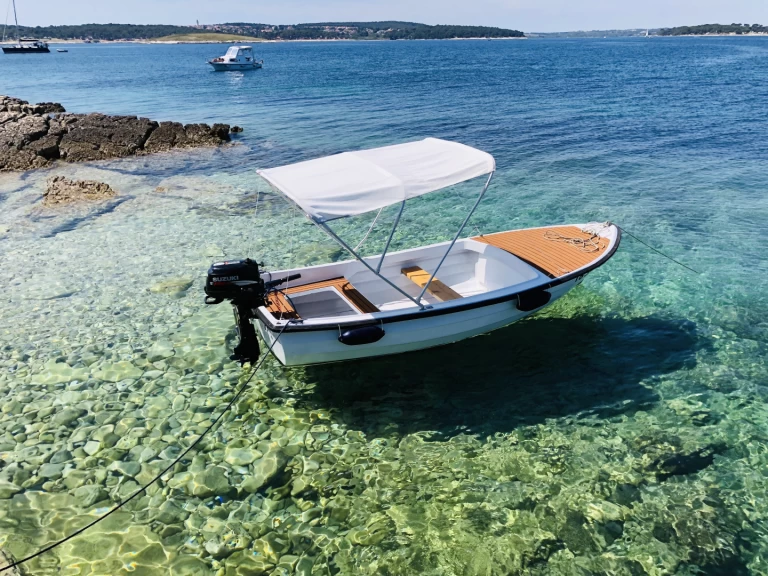 Huur Motorboot met of zonder schipper Učka in Medulin