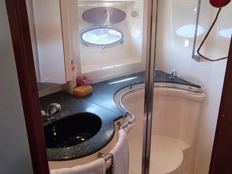 Jachthuur in Terracina - Trojan Carver 440 via SamBoat