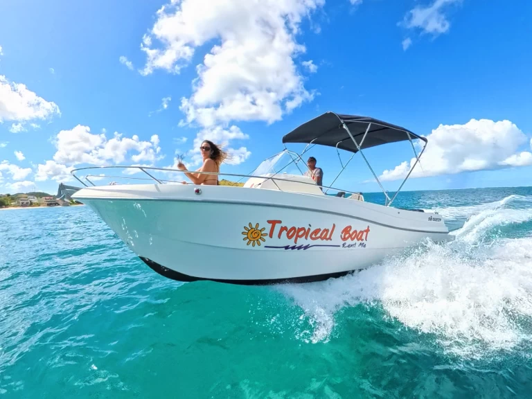 Pacific Craft Pacific Craft 750 Open te huur van particulier of professional in Marigot