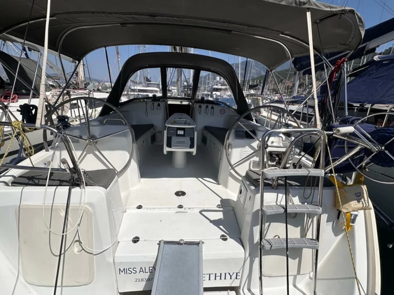 Bootverhuur Bénéteau Cyclades 39.3 in Fethiye via SamBoat