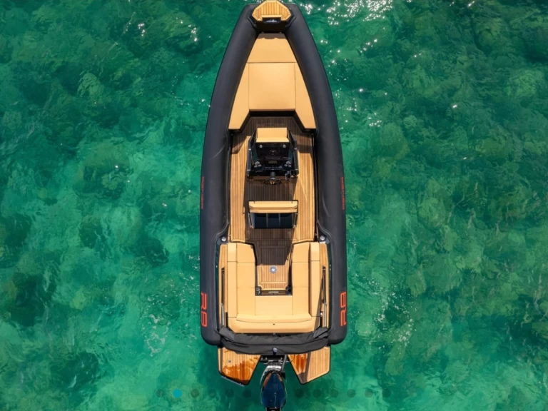 Huur een Renier Renier R8 Tourer in Mahón