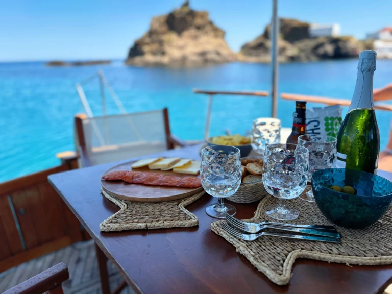 Motorboot te huur in Mahón voor de beste prijs