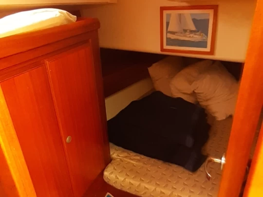 Dufour Dufour 35 Classic te huur van particulier of professional in Sari-Solenzara