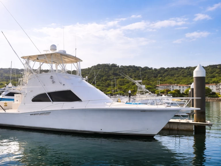 Luhrs Luhrs 43 FT te huur van particulier of professional in Coco Bay