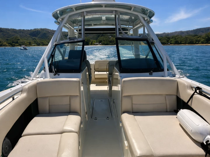 Verhuur Motorboot in Coco Bay - Boston Whaler Boston 24 FT
