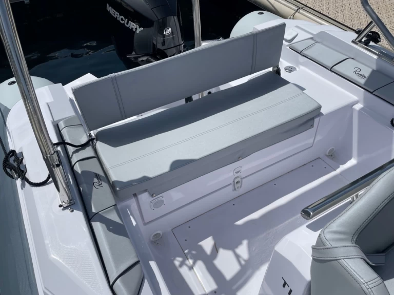 Verhuur RIB in Cavalaire-sur-Mer - Ranieri International  RANIERI 23 CAYMAN SPORT TOURING