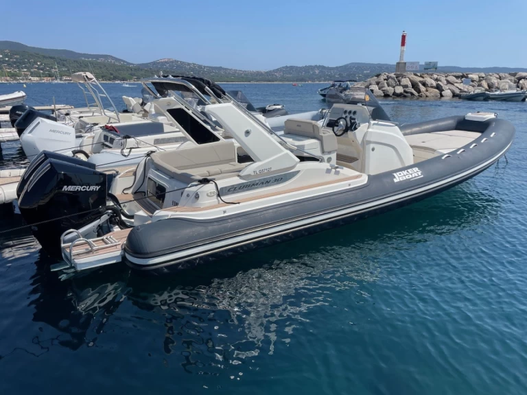 Bootverhuur Joker Boat Clubman 30 in Cavalaire-sur-Mer via SamBoat