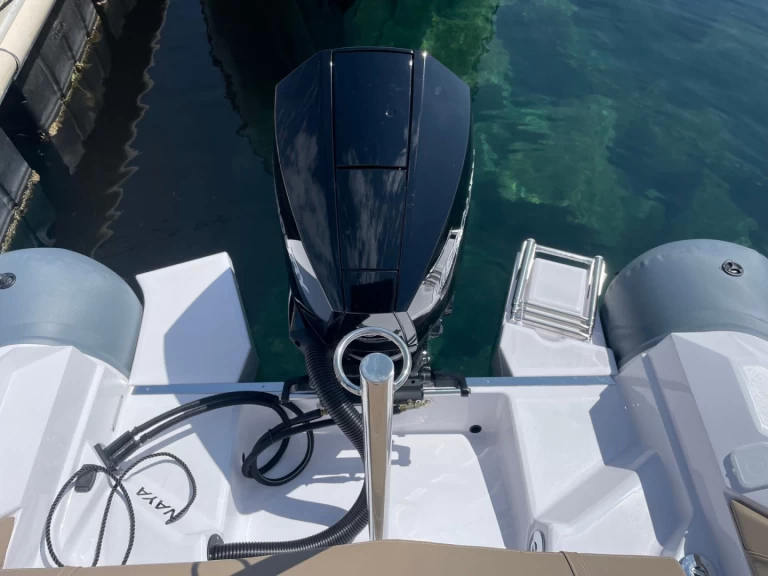 RIB te huur in Cavalaire-sur-Mer voor de beste prijs