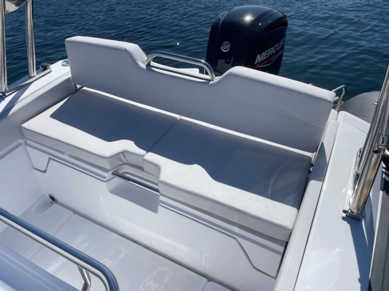 Huur een Joker Boat Coaster 580 in Cavalaire-sur-Mer