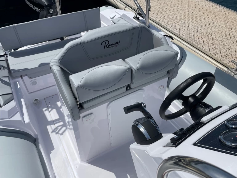 RIB te huur in Cavalaire-sur-Mer voor de beste prijs