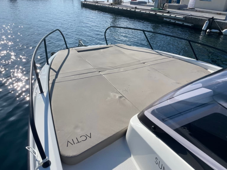 Bootverhuur Quicksilver Activ 675 Sundeck in Cavalaire-sur-Mer via SamBoat