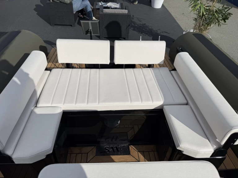 Bootverhuur Sea Water Sea Water Phantom 230 in Combrit via SamBoat