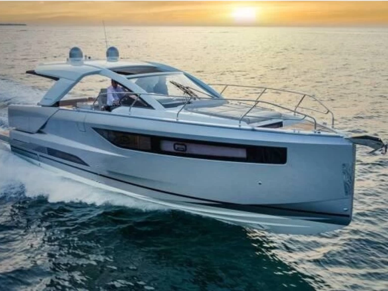 Verhuur Motorboot Jeanneau met vaarbewijs