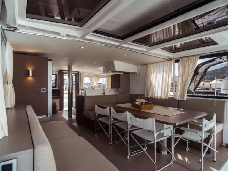 Huur Catamaran met of zonder schipper Bali in Olbia