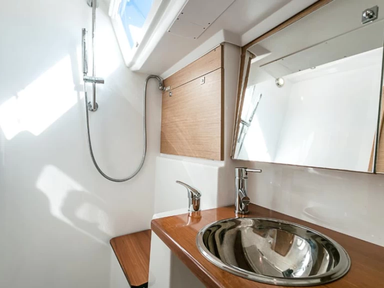 Huur Zeilboot met of zonder schipper Dufour in Olbia