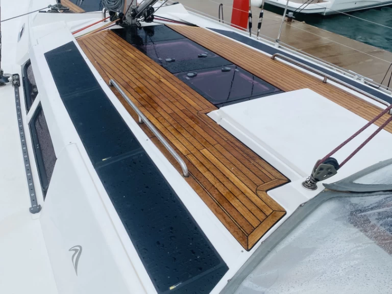 Bootverhuur Pula goedkoop Hanse 430e