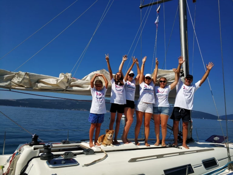 Bootverhuur Dufour Dufour 405 in Tivat via SamBoat