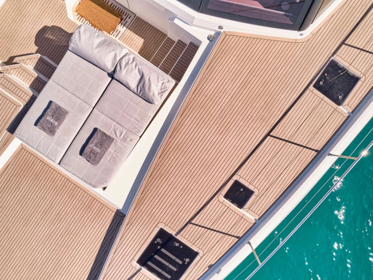 Bootverhuur Fountaine Pajot ALENA in Álimos via SamBoat