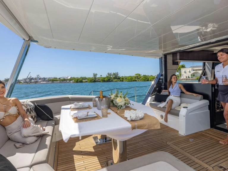 Huur Jacht met of zonder schipper Galeon in Miami