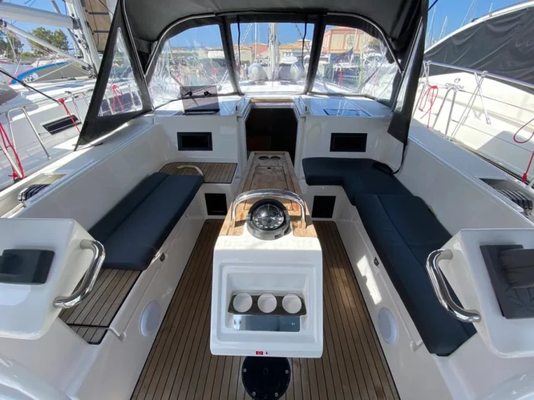 Verhuur Zeilboot Bavaria met vaarbewijs