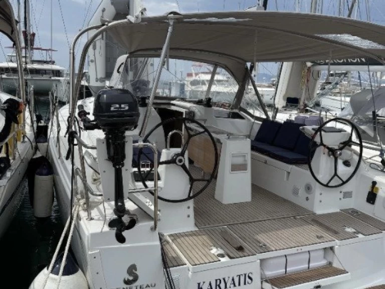 Verhuur Zeilboot Bénéteau met vaarbewijs
