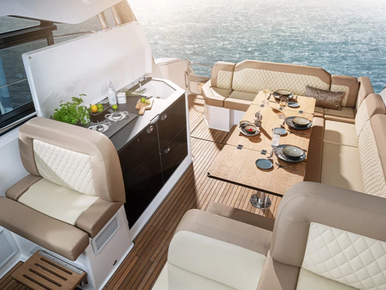 Bootverhuur Biograd na Moru goedkoop Bavaria SR36HT