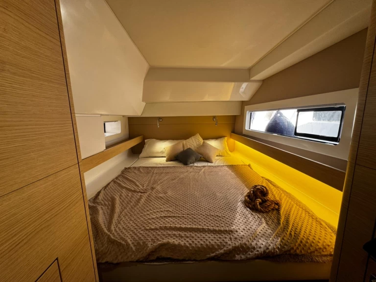 Huur een Aventura Aventura 37 in Capo d'Orlando