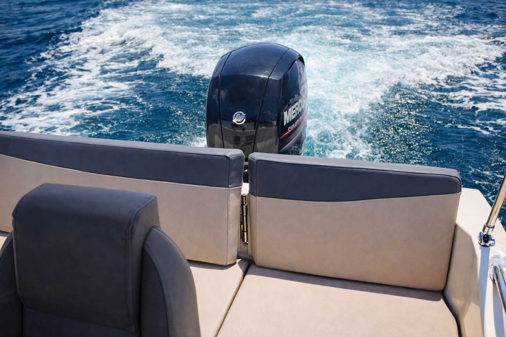 Huur een Quicksilver Activ 605 Sundeck in Mandelieu-la-Napoule