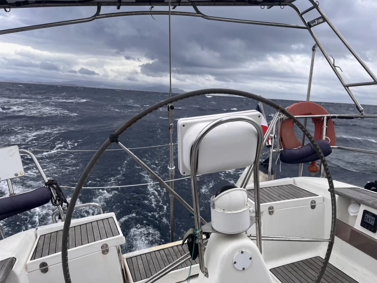 Zeilboot te huur in Le Cap d'Agde voor de beste prijs