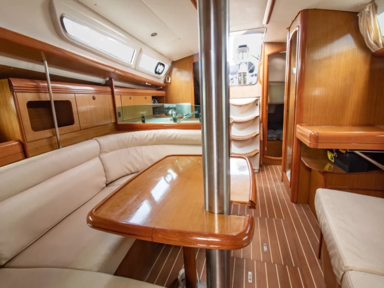 Bootverhuur Nikiána goedkoop Sun Odyssey 36i