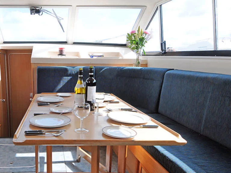 Verhuur Motorboot Le Boat met vaarbewijs