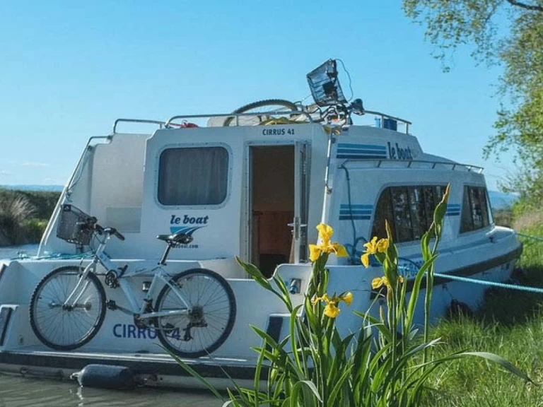 Verhuur Motorboot  met vaarbewijs